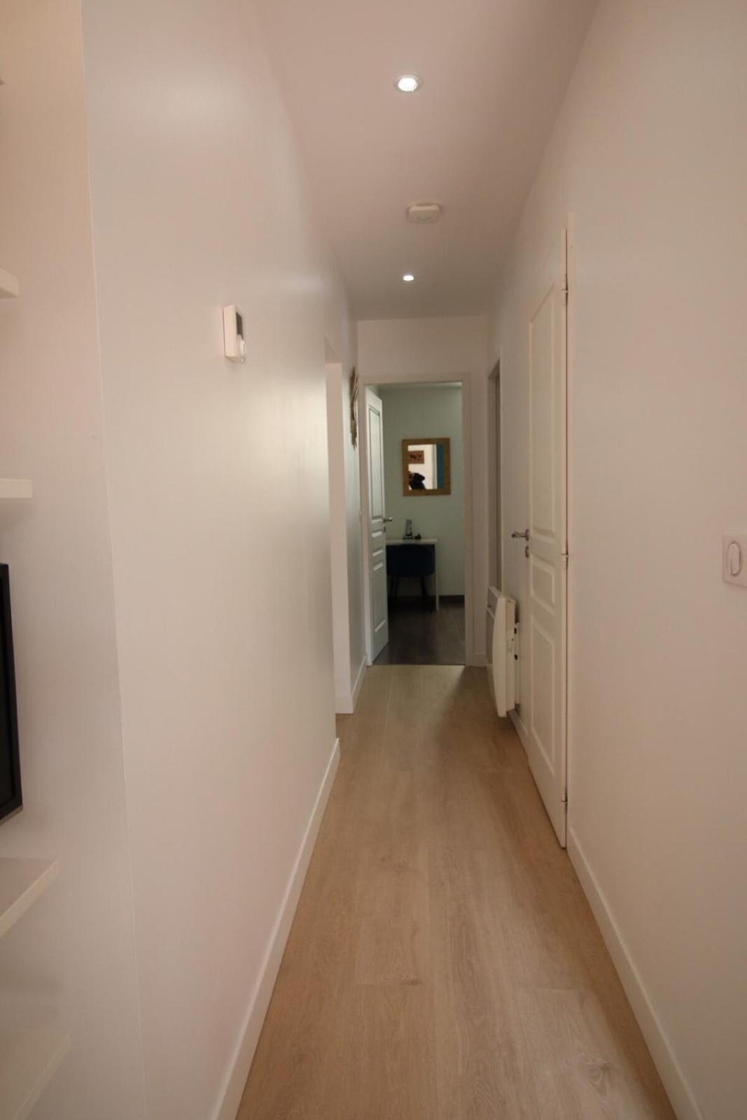 Le Royale W Balcony Apartment Анси Екстериор снимка