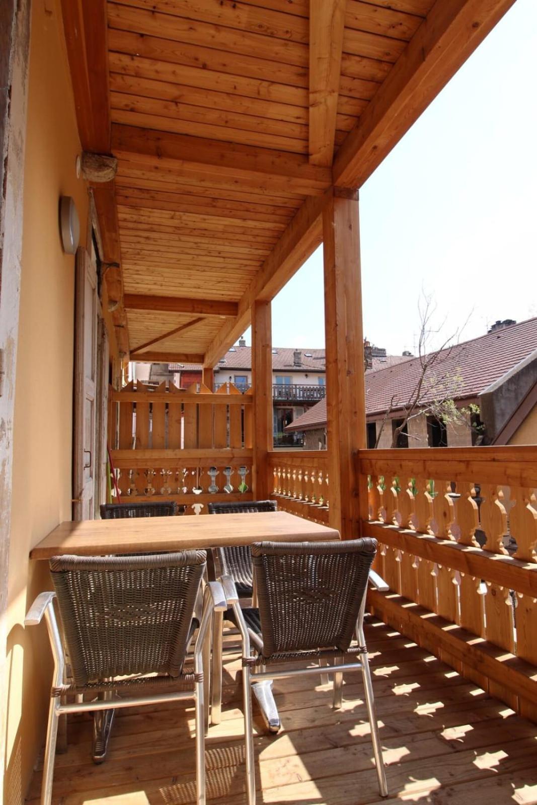 Le Royale W Balcony Apartment Анси Екстериор снимка