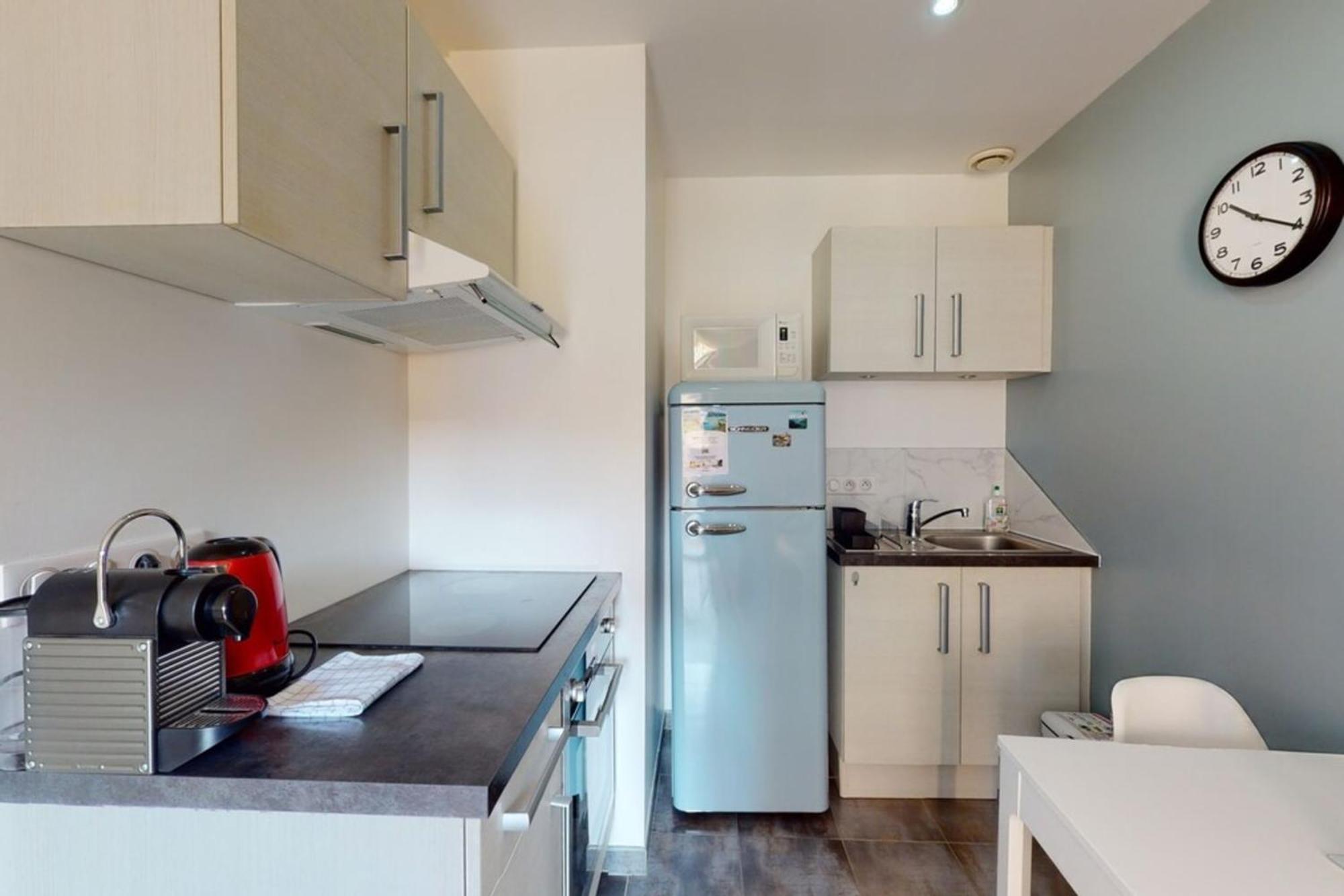 Le Royale W Balcony Apartment Анси Екстериор снимка