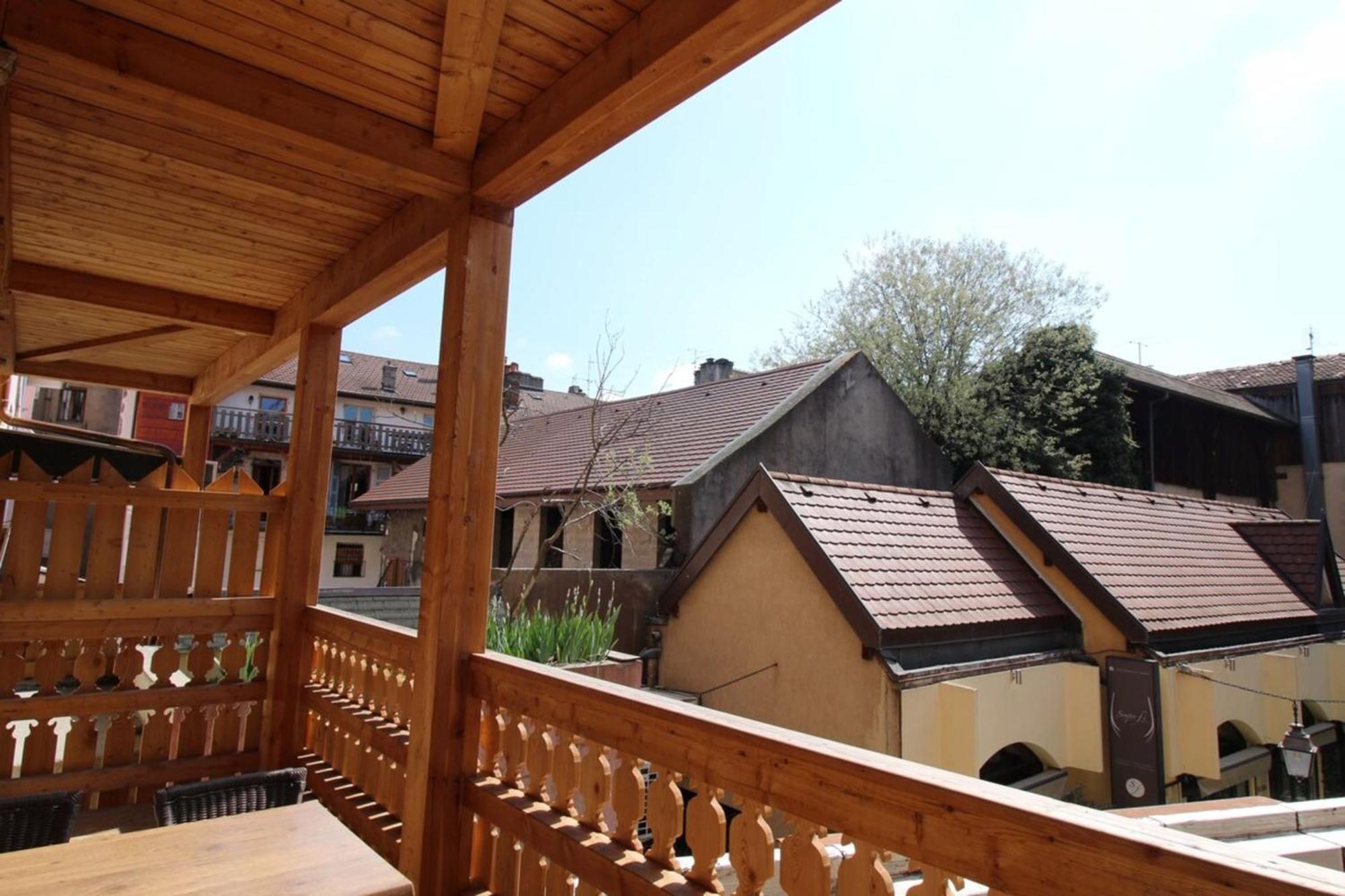 Le Royale W Balcony Apartment Анси Екстериор снимка