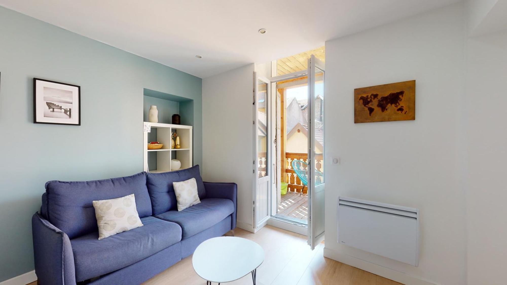 Le Royale W Balcony Apartment Анси Екстериор снимка